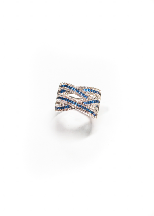 Aveline Ribbon Ring - Sapphire Stone