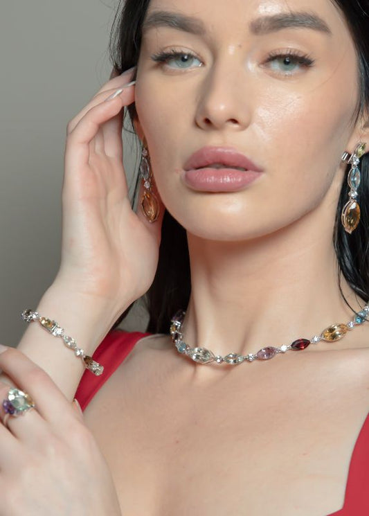 The Multi-Stone Diamond Necklace