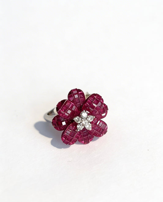 Petal Radiance Ring