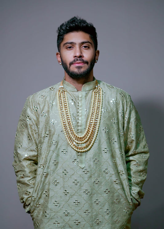 Ivory mala studded with Pearls and Kundans - LABELRM