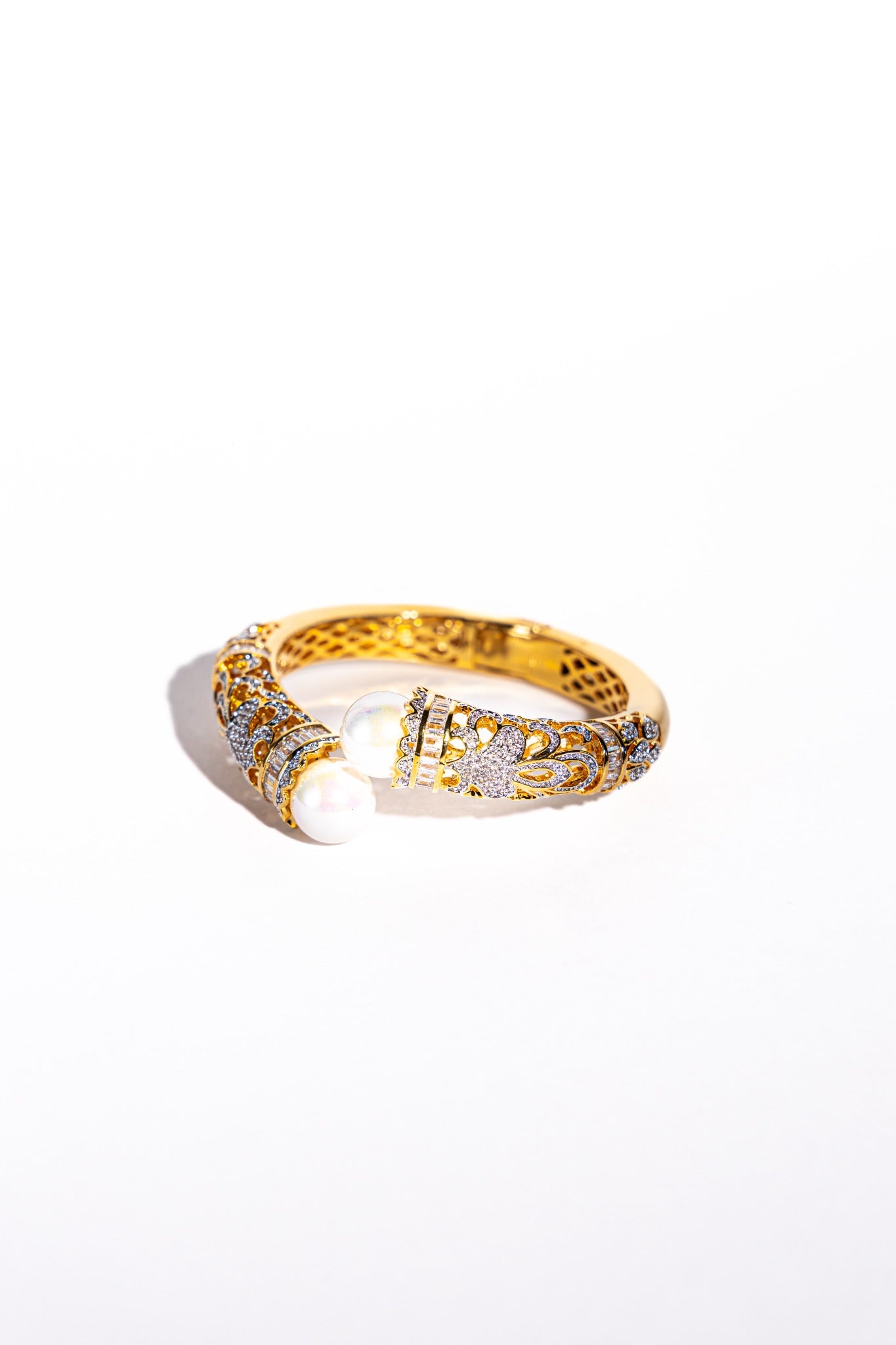 Pearl Filigree Open Bangle - Gold