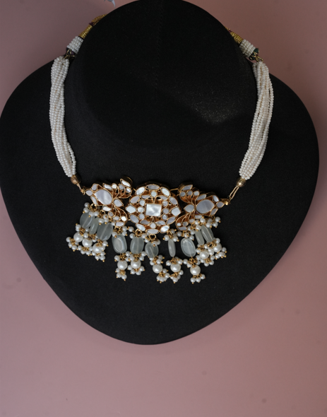 Mother-of-Pearl Kundan Choker with Pearl Drops