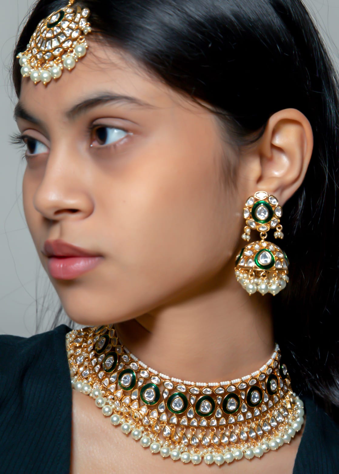 Emerald drop kundan necklace - LABELRM