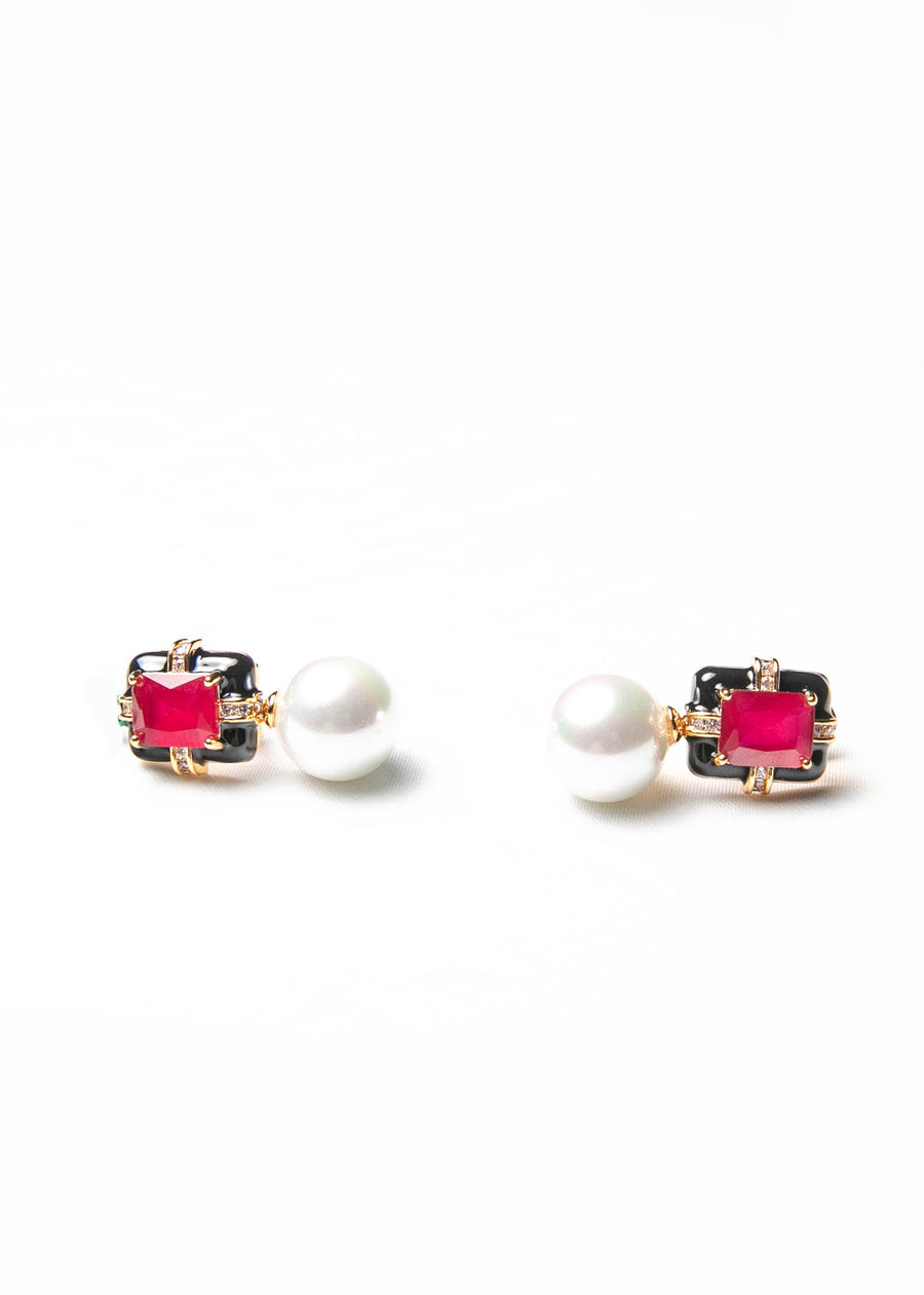 Red stone with enameling and fresh pearl drop - LABELRM