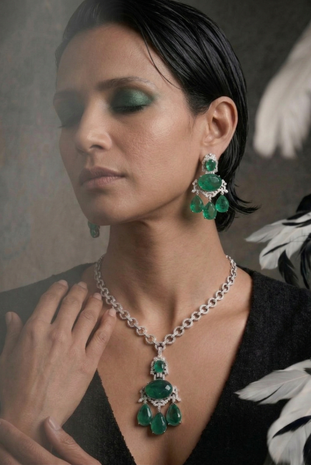 Bridal Pear Drop Emerald Necklace Set