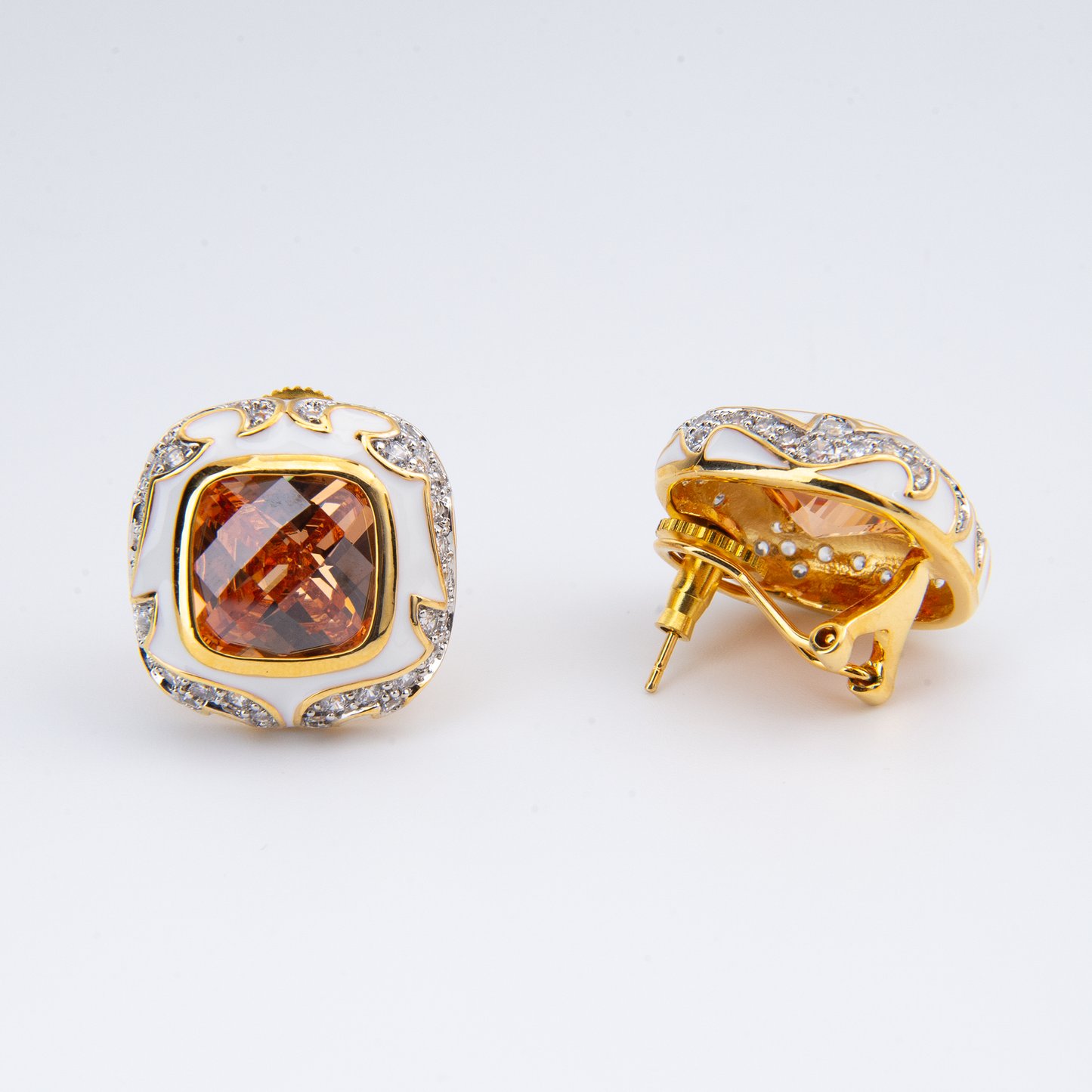 burnt amber cushion-cut doublet stone