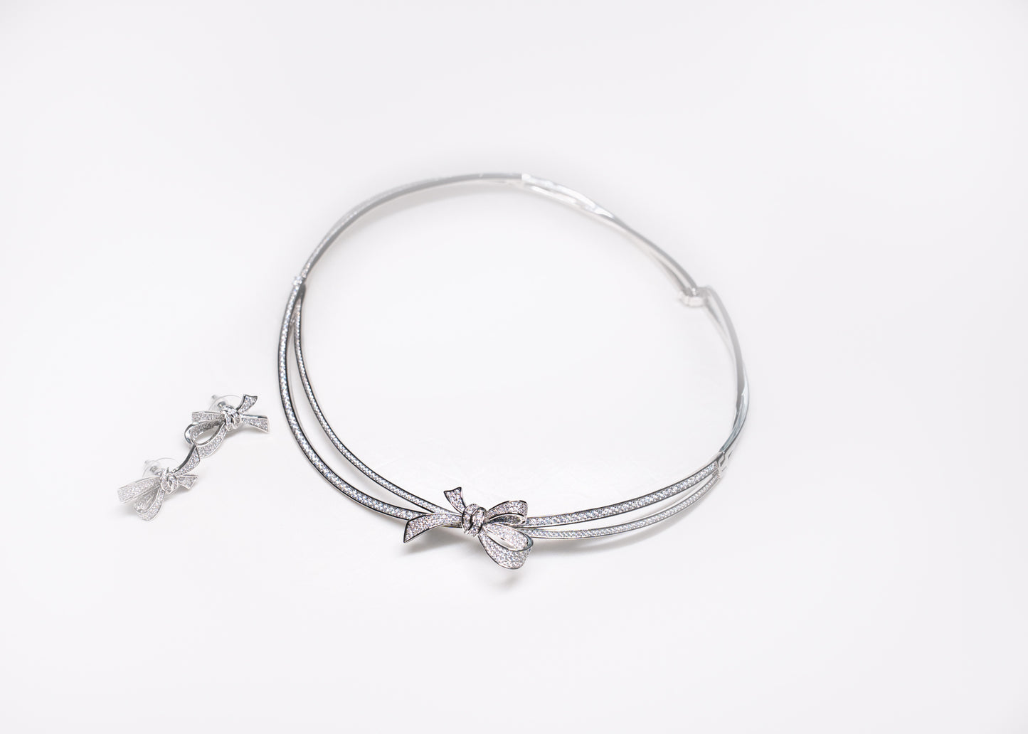 Ribbon Bow Necklace