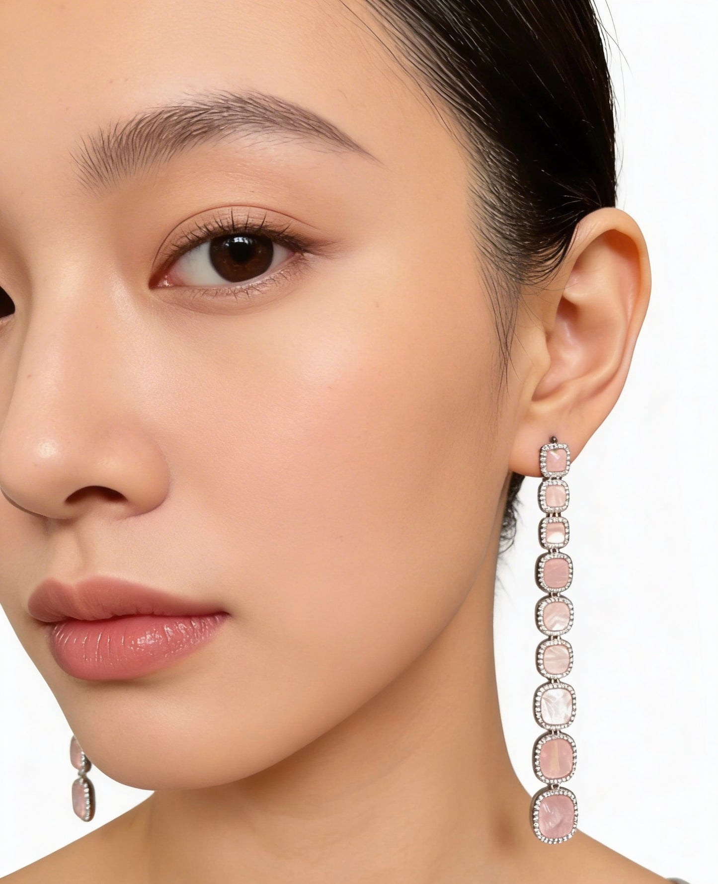 RM Pearl Glow Drops Earrings