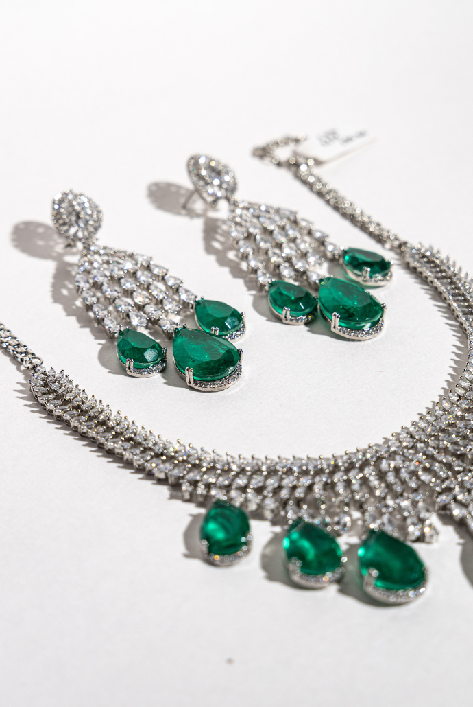 Midnight Emerald Illusion Necklace set