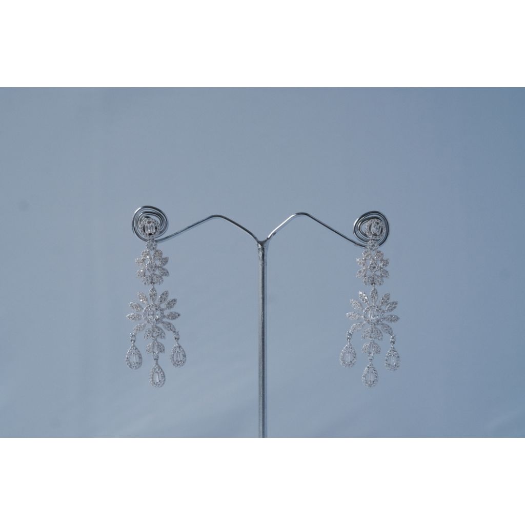 Silver Mossonite 925 Long Flower Earrings
